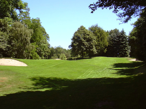 Golfplatz - Foto: Gabriele Delhey - GNU-FDL / Zum Vergrößern auf das Bild klicken